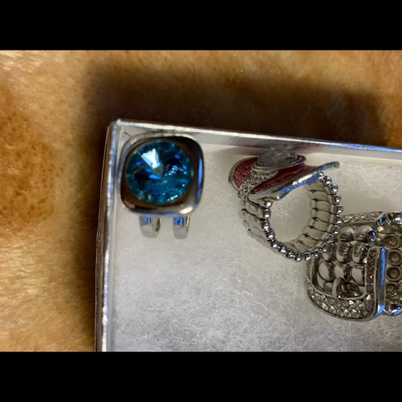 Three Adjustable Rings - Picture 8 of 16